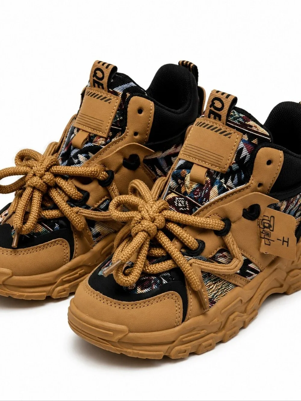 NEW Women’s Platform Sneakers US Size 9 Tan Black Boho Aztec Print Chunky Shoes